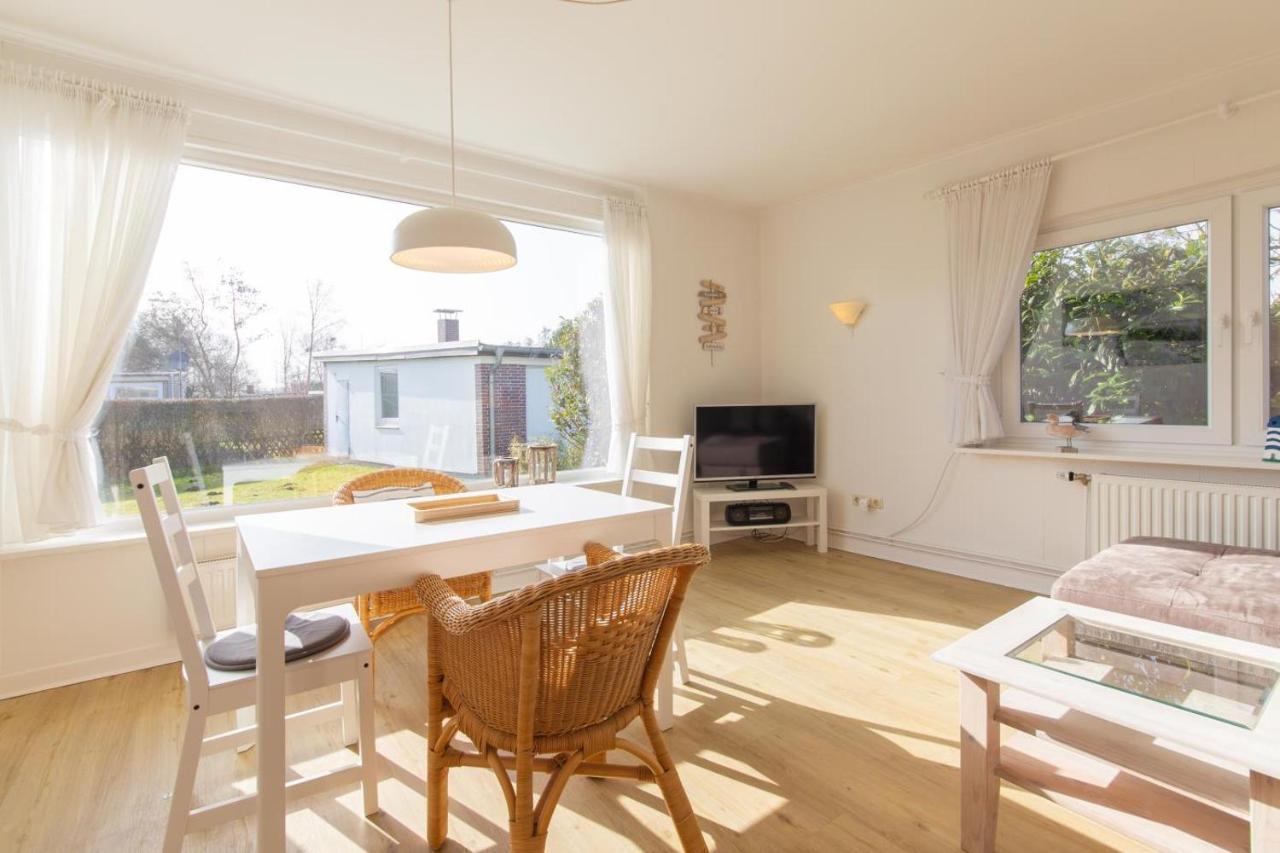 Ferienhaus Kleeblatt 5 - Zentrale, ruhige Lage mit Garten und Terrasse Scharbeutz Exterior foto